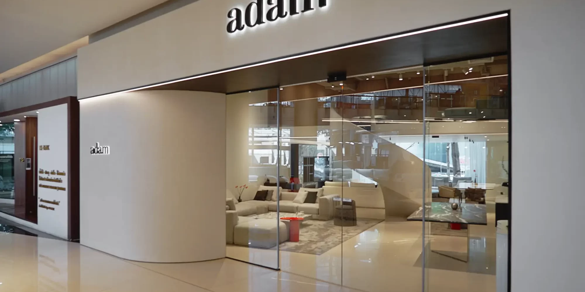ADAM_FLAGSHIP_STORE_D110